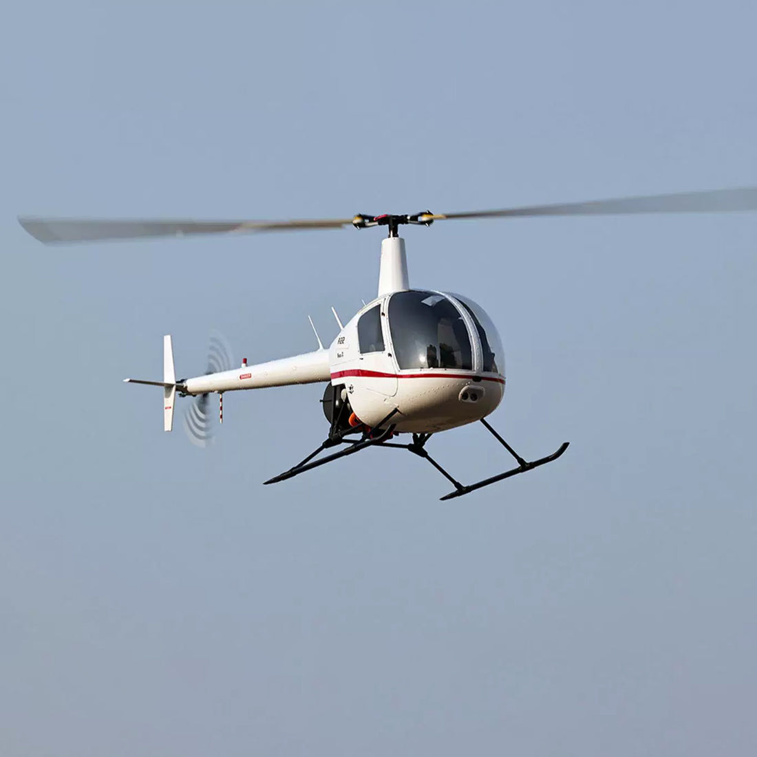 RVE R22 Robinson 1/4.5 Scale 700-Class RC Helicopter, 2.4GHz 6CH GPS Scale Model with H2 Flight Controller( RTF/KIT Version)