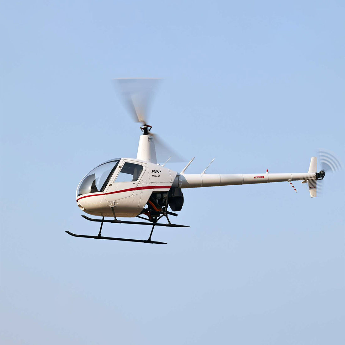 RVE R22 Robinson 1/4.5 Scale 700-Class RC Helicopter, 2.4GHz 6CH GPS Scale Model with H2 Flight Controller( RTF/KIT Version)