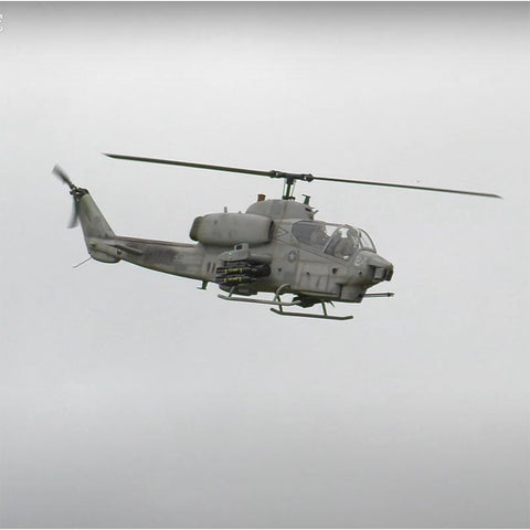 ROBAN 700 Size AH-1 RC Helicopter with H1 PRO Flight Controller & GPS (RTF)