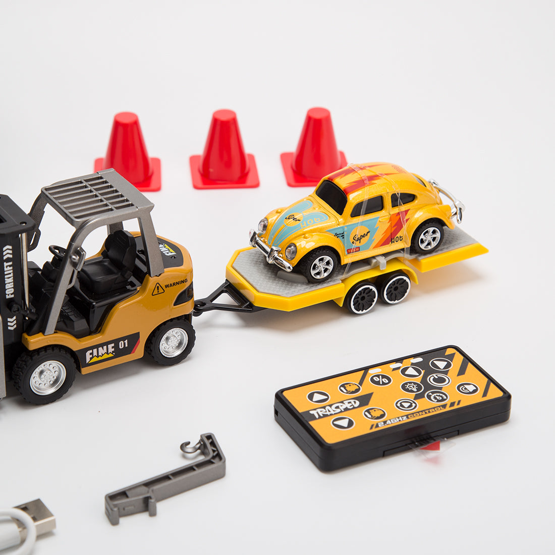 1/64 Scale 2.4G Mini Alloy RC Forklift Truck with Wireless Controller, Cargo Hook, Forks and Pallet
