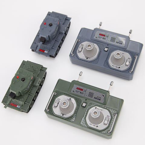1/64 Scale 2.4G Mini RC Battle Tank Model with Infrared Combat Mode, Rotating Turret and Track Drive