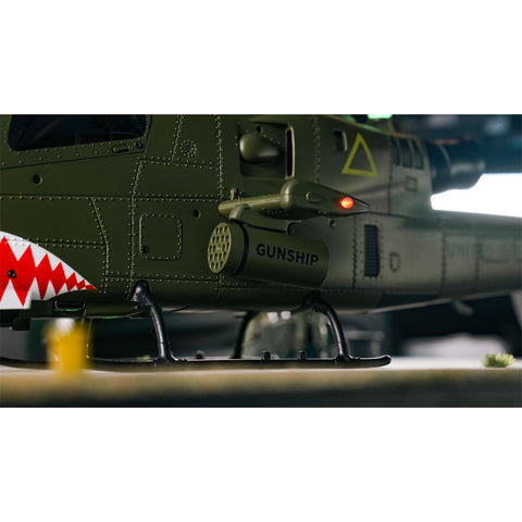 YU XIANG F112S AH-1 1/40 Scale 200-Class 2.4G 9CH RC Military Helicopter Model with Dual-Blade Flybarless Rotor Head, 6G Mode & GPS Positioning (Pre-sale)